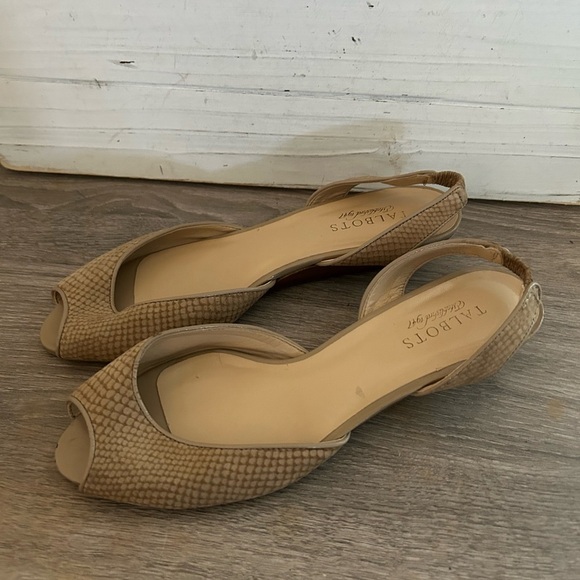Talbots Beige Woven Peep-Toe Sandals - Picture 4 of 7